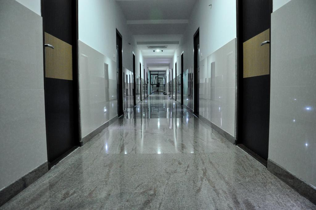 Hotel The Home Tiruppur Chambre photo